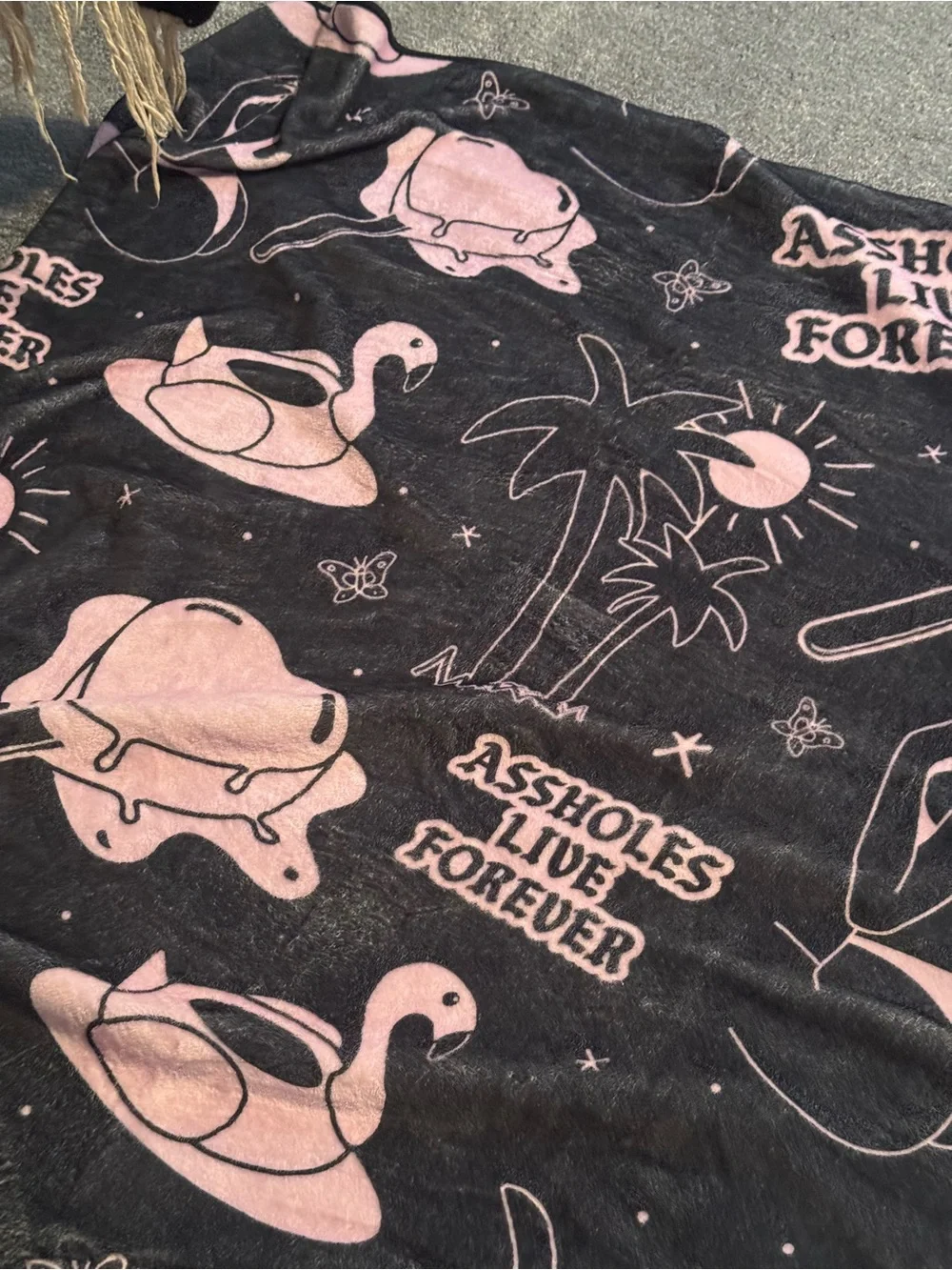 Assholes live forever Linda Finegold blanket
